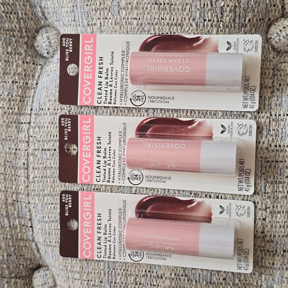 COVERGIRL BRAND WOMEN'S TINTED LIP BALM #600 "BLISS YOU BERRY" BUNDLE OF 3 - Picture 1 of 5